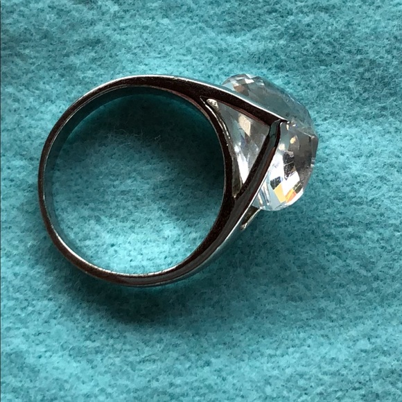 STERLING SILVER CZ RING - Picture 5 of 5